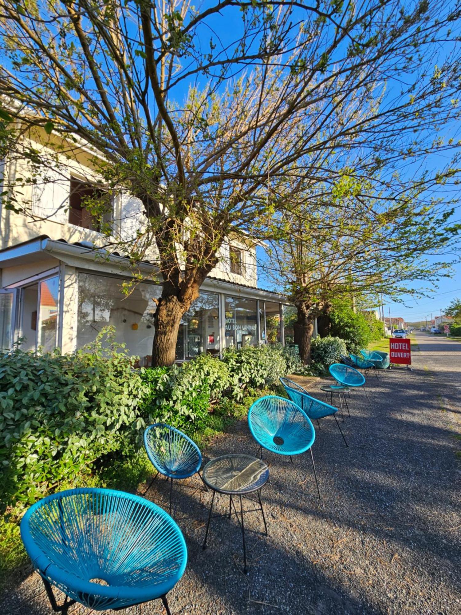 Hotel Au Bon Landais Biscarrosse-Plage Bagian luar foto